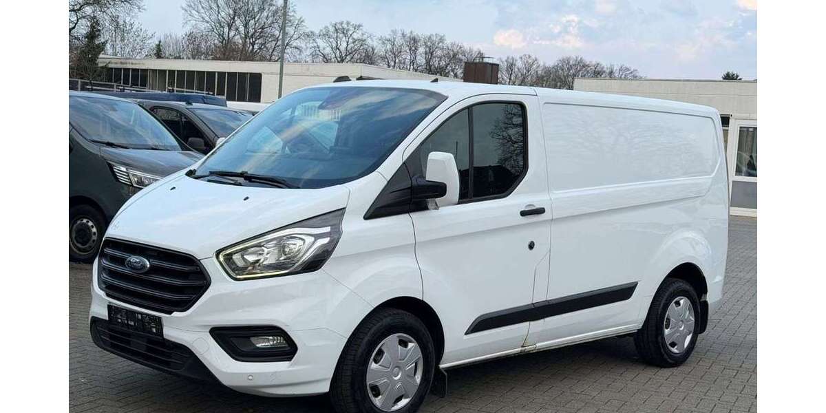 Ford Transit Custom 76.645 km 18.900 &euro; Norderstedt 22851