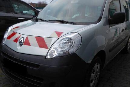 Renault Kangoo 175.000 km 2.950 &euro; Wiehl 51674