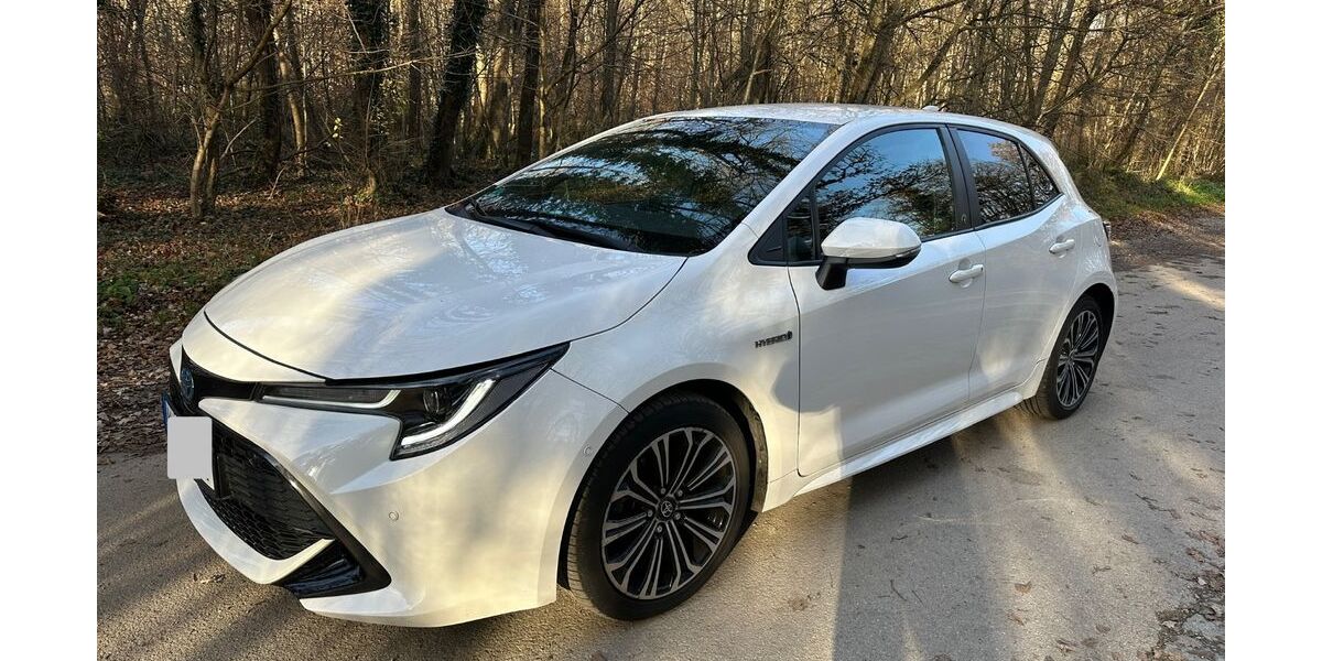 Toyota Corolla 77.000 km 15.900 &euro; Planegg 82152