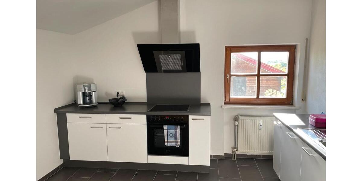 Dachgeschoßwohnung Untergriesbach - 3.5 Zimmer, 105 m&sup2;, 750&euro; | Angebot:26521954
