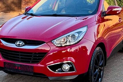 Hyundai ix35 98.600 km 10.490 &euro; Schkopau / OT Wallendorf 06258