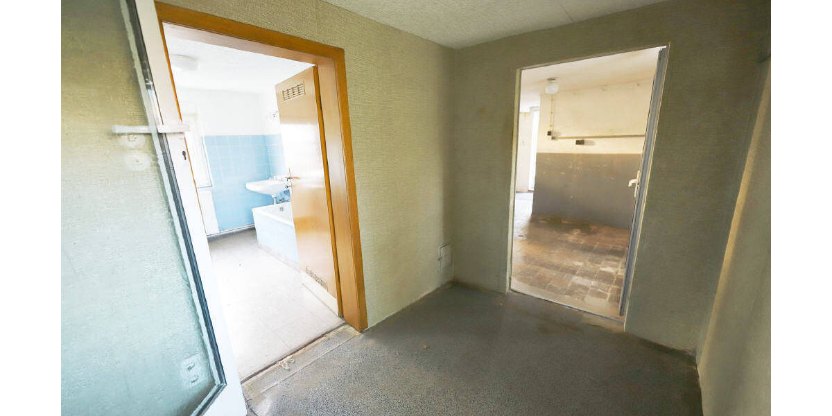 Einfamilienhaus Oerlinghausen Helpup - 6 Zimmer, 202 m&sup2;, 149.000&euro; | Angebot:26751735