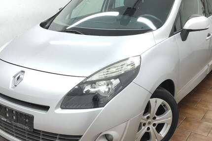 Renault Scenic 208.733 km 2.699 &euro; Bickenbach 64404