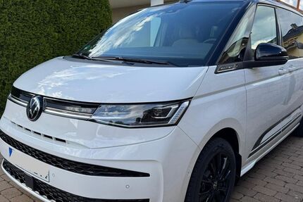 VW T7 Multivan 12.000 km 52.399 &euro; Rühen 38471
