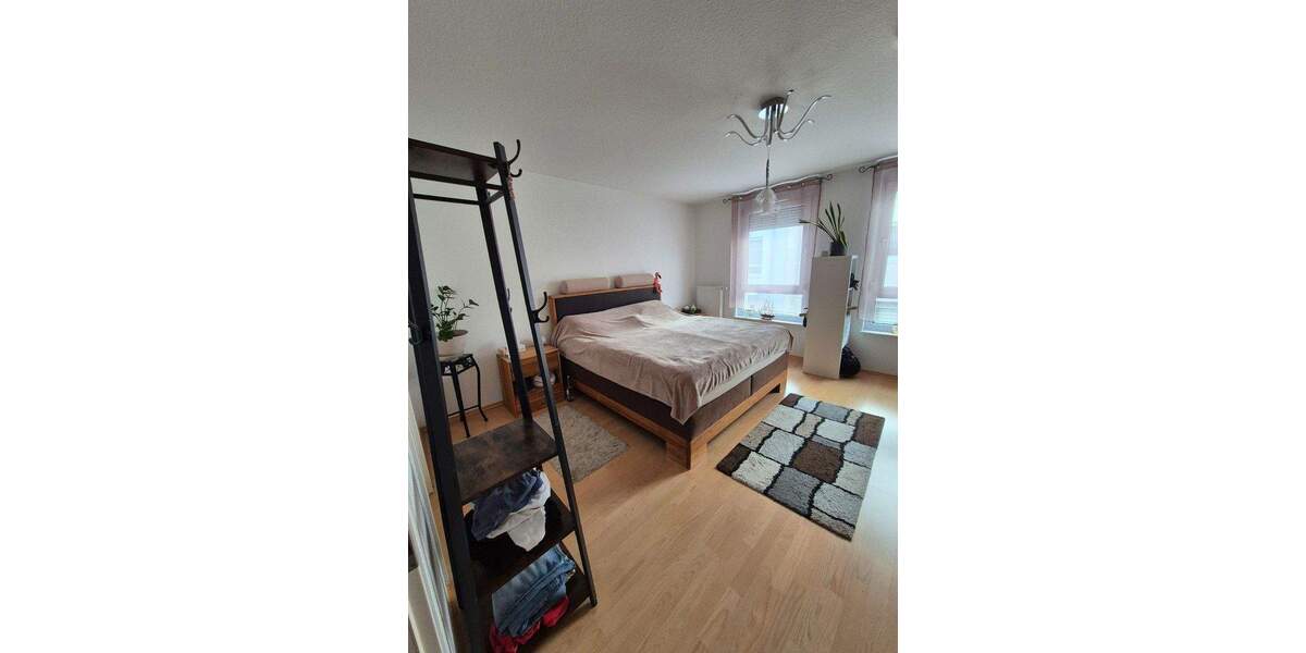 Reihenmittelhaus Taunusstein Bleidenstadt - 5 Zimmer, 141 m&sup2;, 1.650&euro; | Angebot:24846675