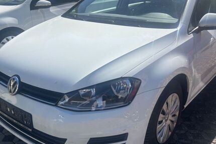 VW Golf 260.000 km 3.790 &euro; Altenahr 53505