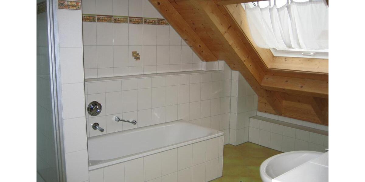 Maisonettenwohnung Kissing - 2 Zimmer, 80 m&sup2;, 950&euro; | Angebot:25096890