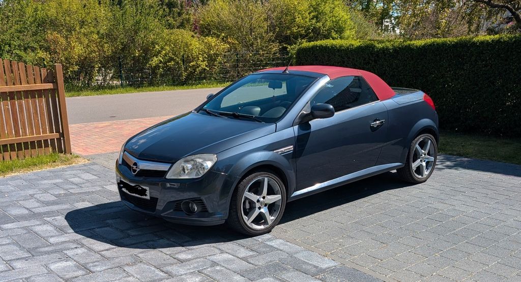 Opel Tigra 177.000 km 2.600 &euro; Schkeuditz 04435