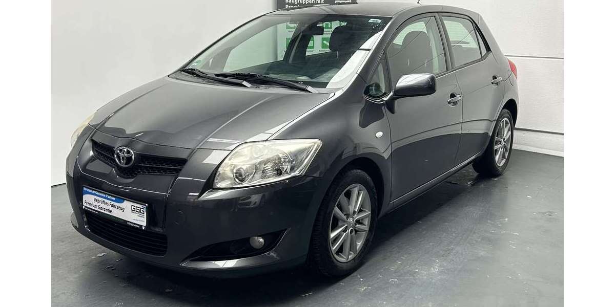 Toyota Auris 149.890 km 5.490 &euro; Königswinter 53639