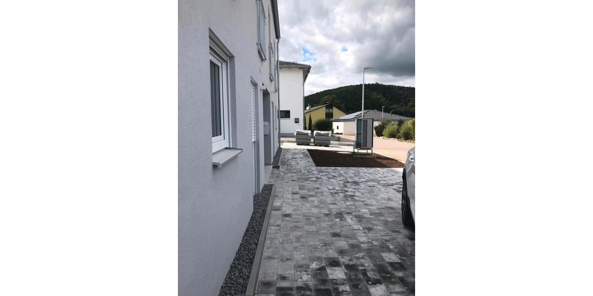 Doppelhaushälfte Bad Abbach - 5 Zimmer, 130 m&sup2;, 1.490&euro; | Angebot:26031859