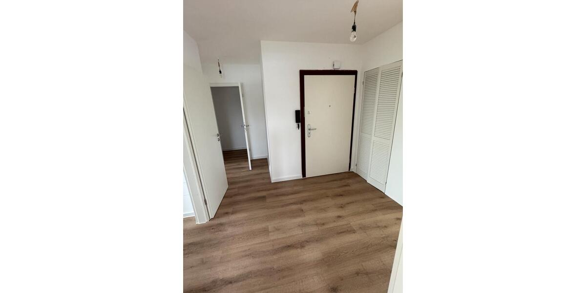 Etagenwohnung Hemmingen - 3.5 Zimmer, 85 m&sup2;, 1.275&euro; | Angebot:24864726