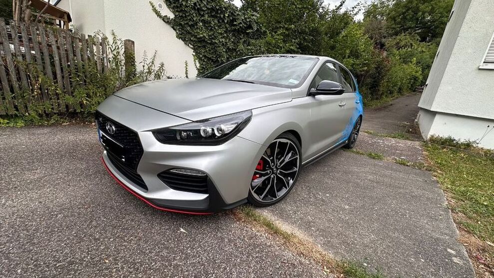 i30