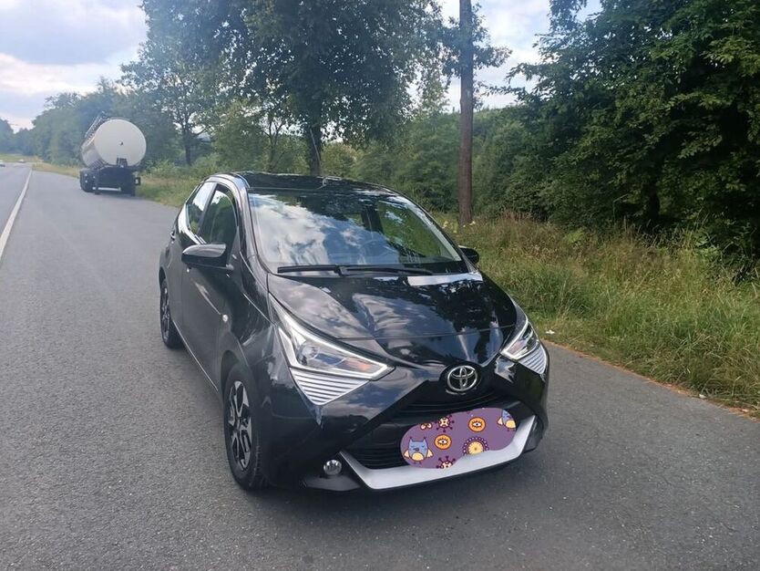 Aygo (X)