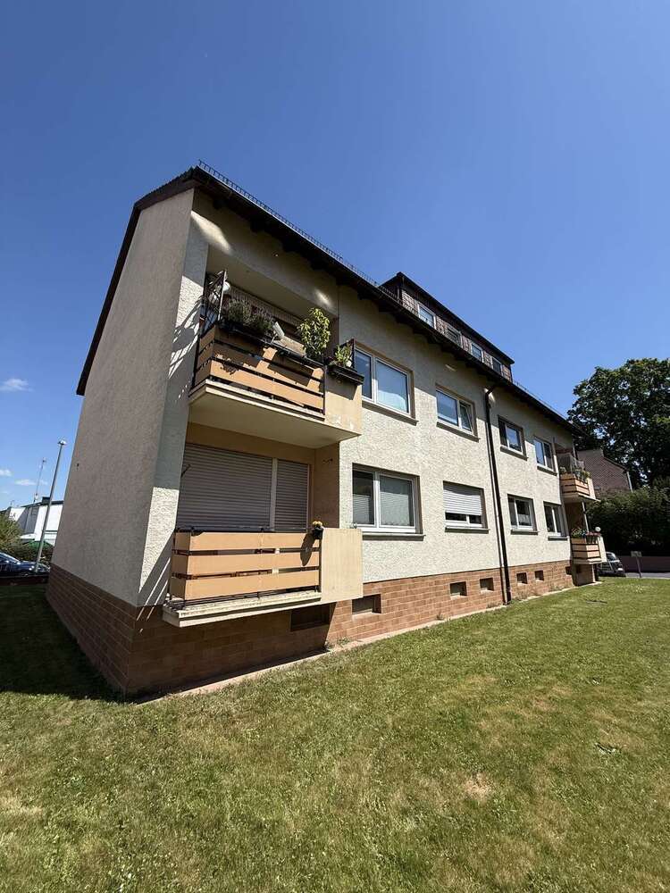Haus zum Kaufen in Walluf 999.999 € 438.63 m²