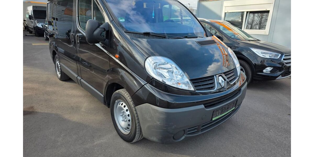 Renault Trafic 371.900 km 3.350 &euro; Berlin 13055