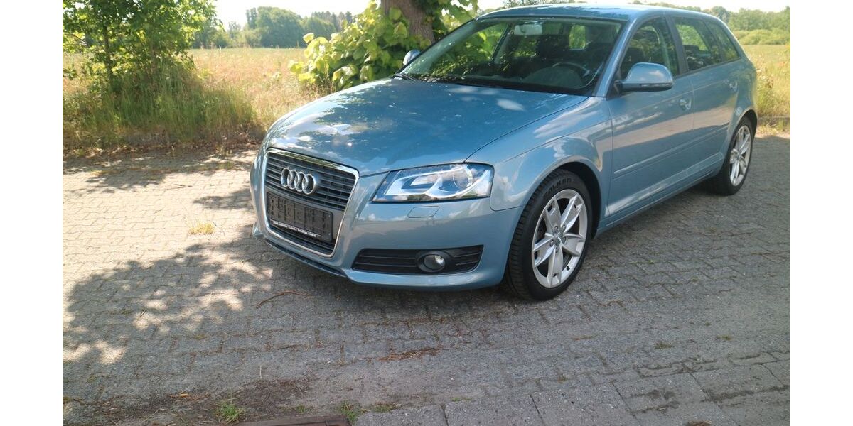 Audi A3 98.800 km 6.950 &euro; Lübeck 23558