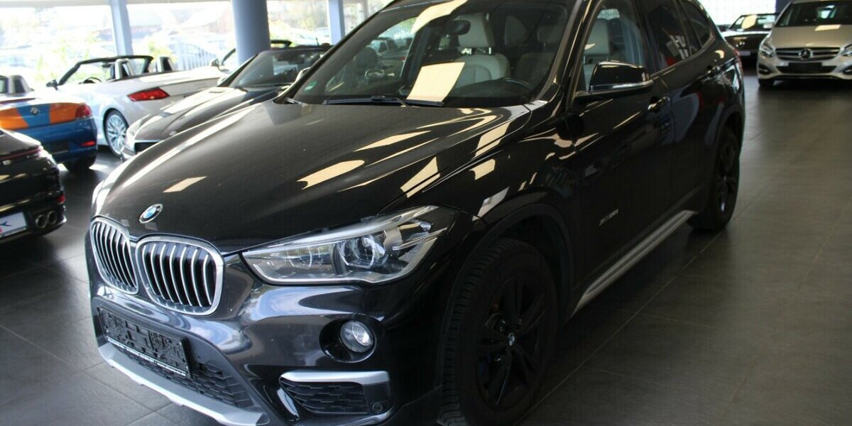 BMW X1 xDrive20i Aut. xLine - Panorama -Head-Up - 118.444 km 16.980 &euro; Euskirchen 53881