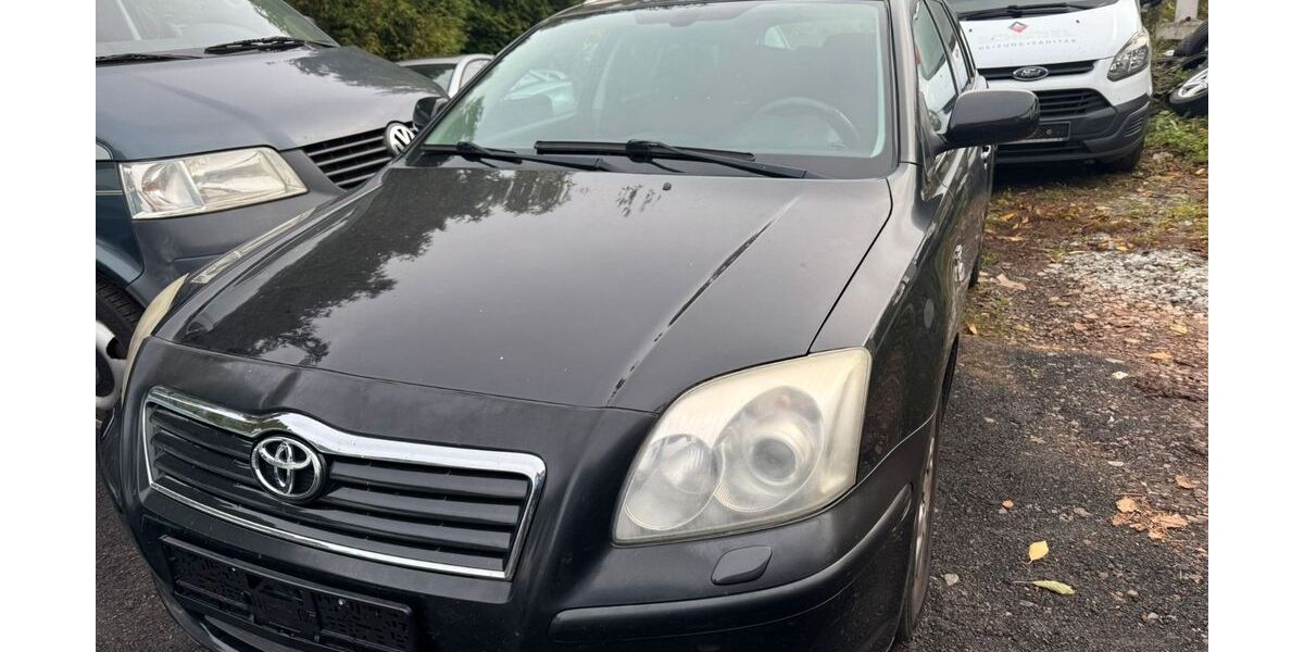 Toyota Avensis 240.658 km 1.950 € Dreisen 67816