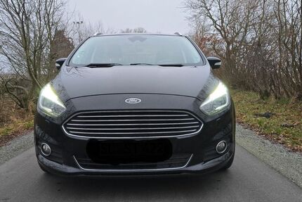 Ford S-Max 194.600 km 11.800 &euro; Wees 24999