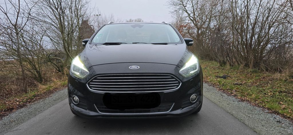 Ford S-Max 194.600 km 11.800 &euro; Wees 24999