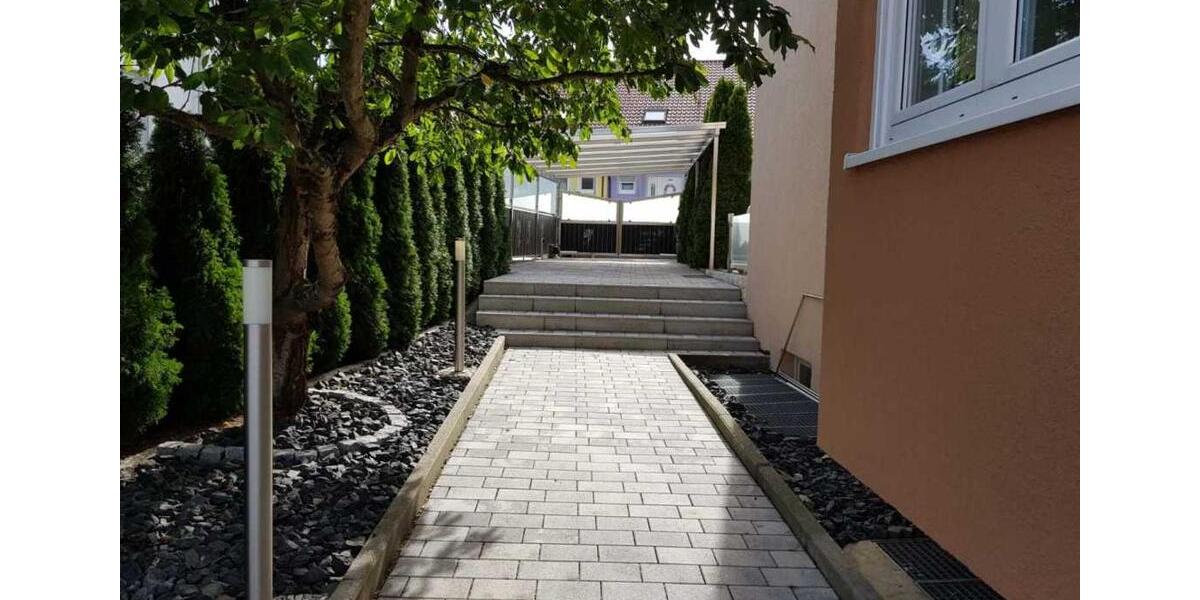 Doppelhaushälfte Bad Rappenau - 8 Zimmer, 213 m&sup2;, 520.000&euro; | Angebot:27050149