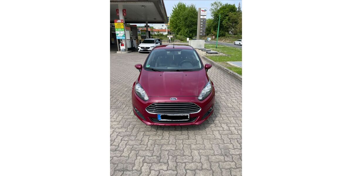 Ford Fiesta 61.500 km 6.300 &euro; Freyburg (Unstrut) 06632