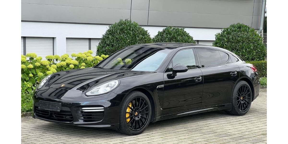 Porsche Panamera 212.000 km 32.900 &euro; Frickenhausen 72636