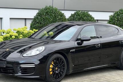 Porsche Panamera 212.000 km 33.900 &euro; Frickenhausen 72636