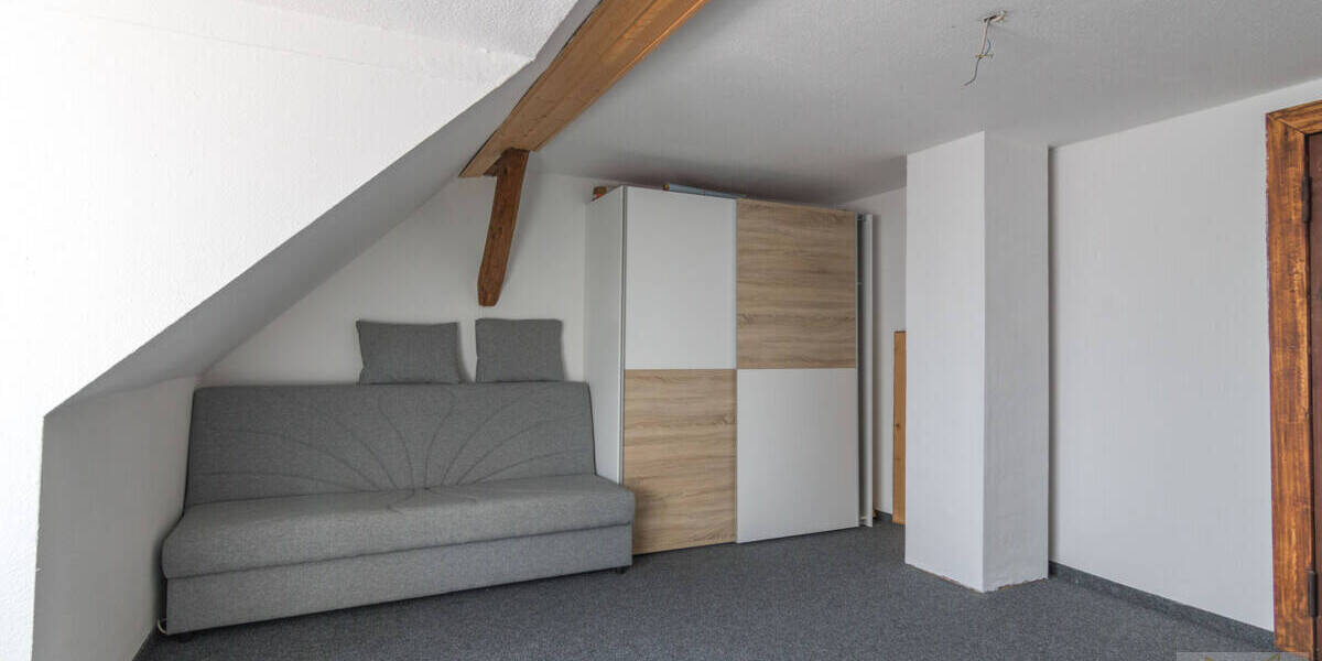 Mehrfamilienhaus, Wohnhaus Rudolstadt Cumbach - 7 Zimmer, 158 m&sup2;, 390.000&euro; | Angebot:25996451