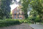 Idyllisch versteckte Hauslage - gepflegte EckWohnung mit Balkon - Wannenbad - EBK - 2.OG - TG-Platz