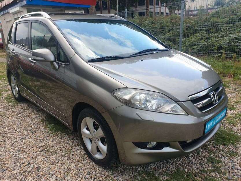 FR-V