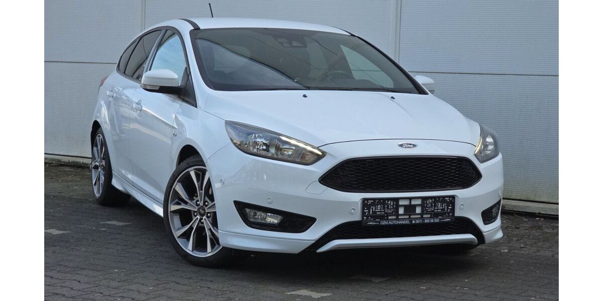 Ford Focus 113.589 km 11.800 &euro; Wiesbaden 65201