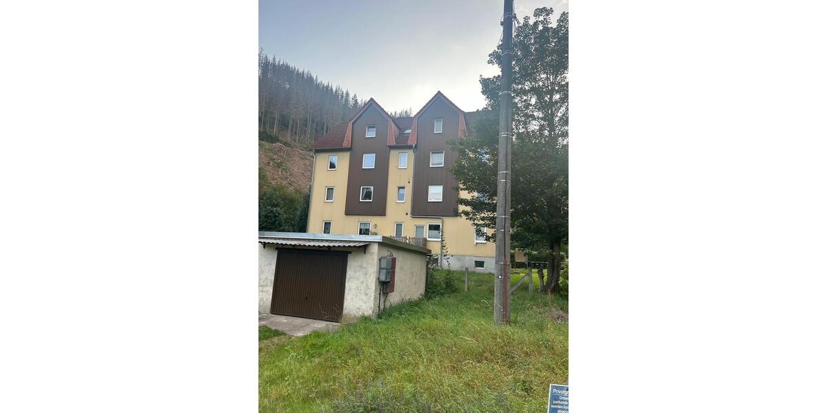 3-Zimmer-Wohnung mit Einbauküche und Möbel in 98746 Mellenbach 5 zimmer