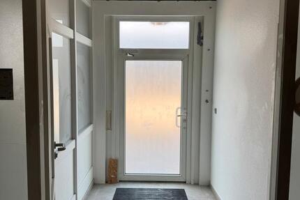 Moderne Praxis- oder Büroflächen im Erdgeschoss. zimmer