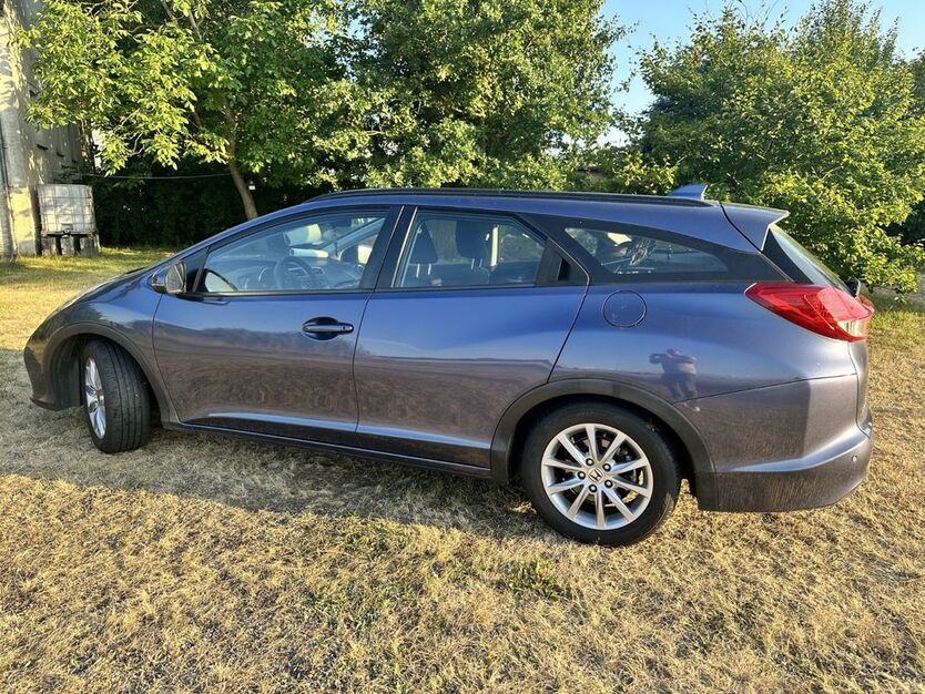 Honda Civic 144.000 km 9.900 € Colditz 04680