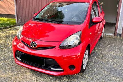 Toyota Aygo (X) 111.580 km 4.899 &euro; Kassel 34127