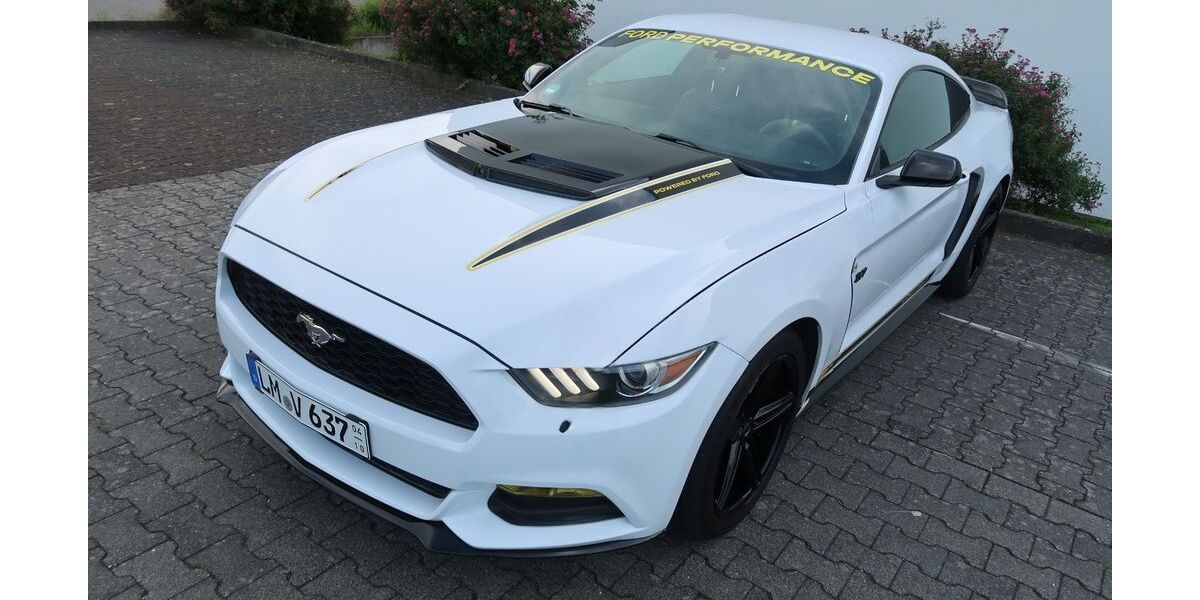 Ford Mustang 158.000 km 21.700 &euro; Lahr 77933
