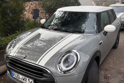 Mini Cooper D Clubman 69.805 km 20.000 &euro; Schlangenbad-Georgenborn 65388