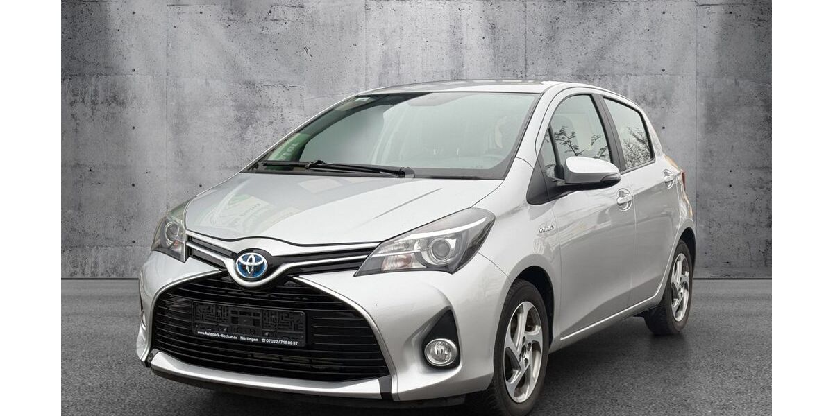 Toyota Yaris 79.000 km 12.900 &euro; Nürtingen bei Stuttgart 72622
