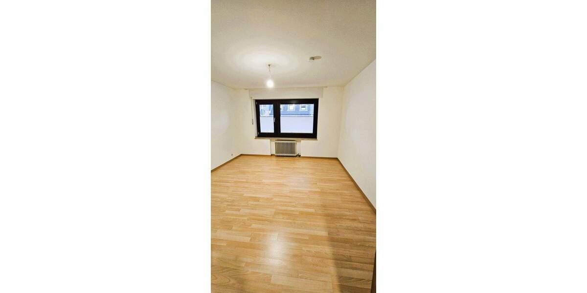 Etagenwohnung Viersen Süchteln - 2 Zimmer, 75 m&sup2;, 170.000&euro; | Angebot:24037375