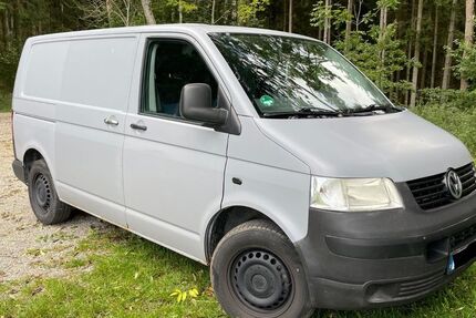 VW T5 Transporter 450.000 km 3.999 € Geisingen 78187