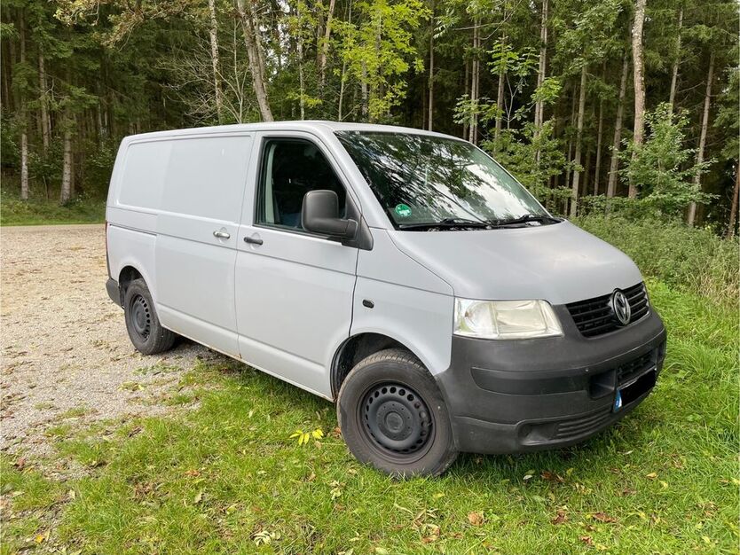 VW T5 Transporter 450.000 km 3.999 € Geisingen 78187