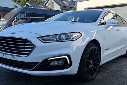 Ford Mondeo 156.000 km 12.699 &euro; Euskirchen 53881