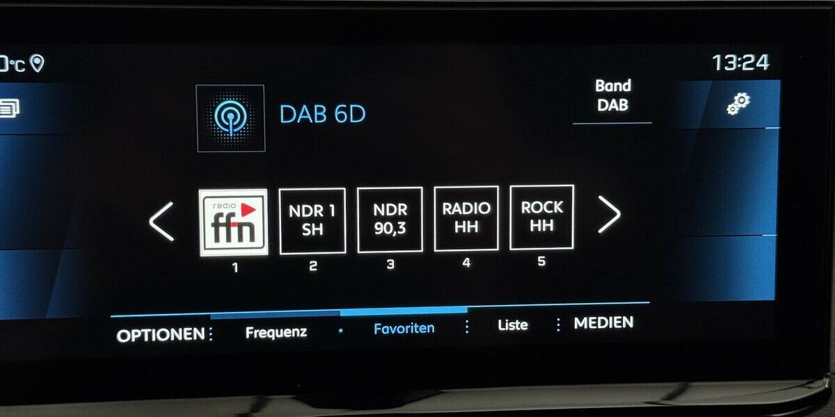 Peugeot 5008 Puretech 130 Allure 1.Hand 7 Sitze Carplay 23.100 km 24.229 &euro; Lich 35423