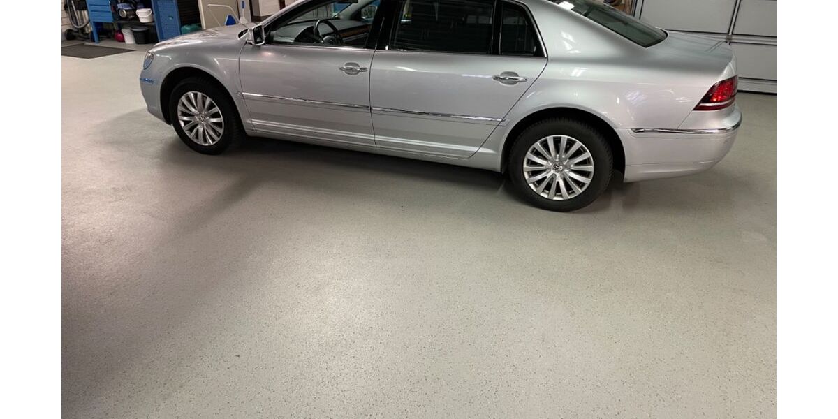 VW Phaeton 169.000 km 19.149 € Braunschweig 38126