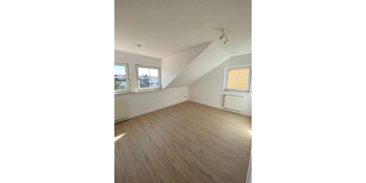 Doppelhaushälfte Neustadt an der Aisch Neustadt - 4 Zimmer, 129 m&sup2;, 519.000&euro; | Angebot:26703216