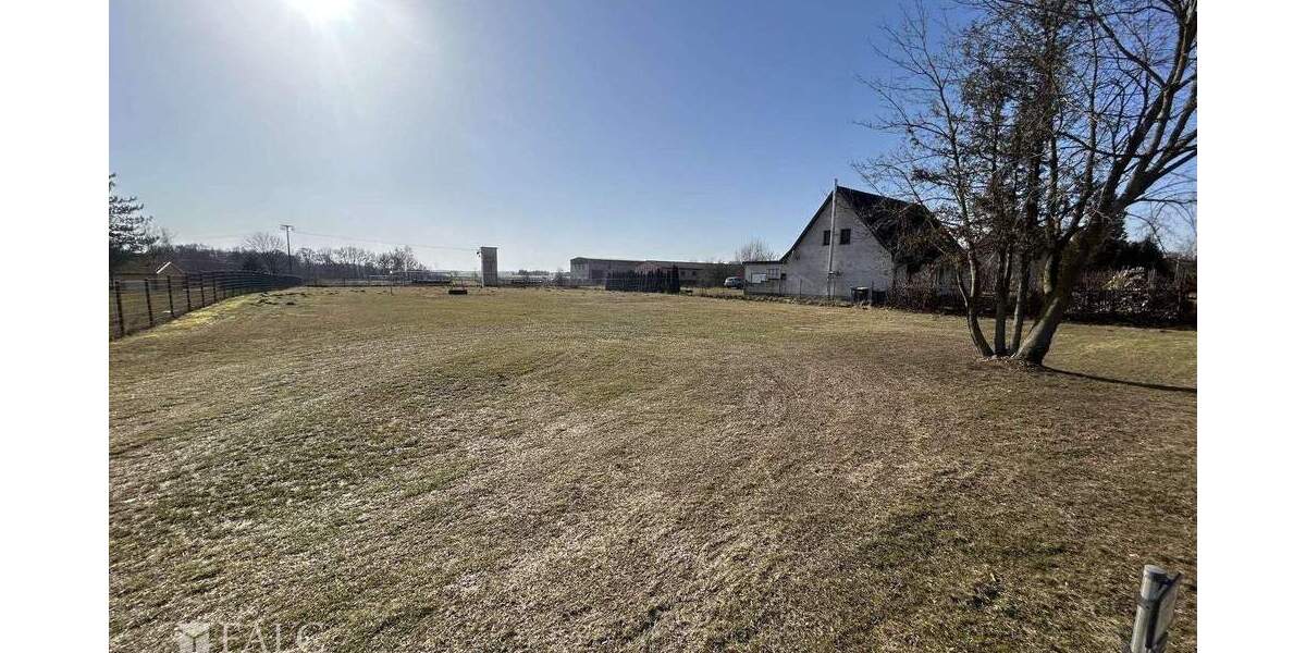 Grundstück Lühburg Basse - 70.000&euro; | Angebot:25728387