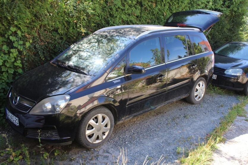 Zafira B