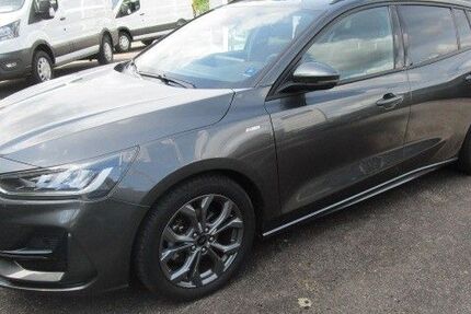 Ford Focus 37.072 km 23.780 € Nortorf 24589