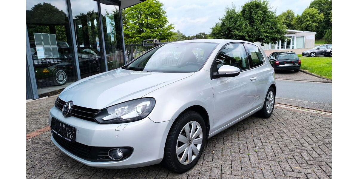 VW Golf 150.000 km 5.900 &euro; Lügde 32676